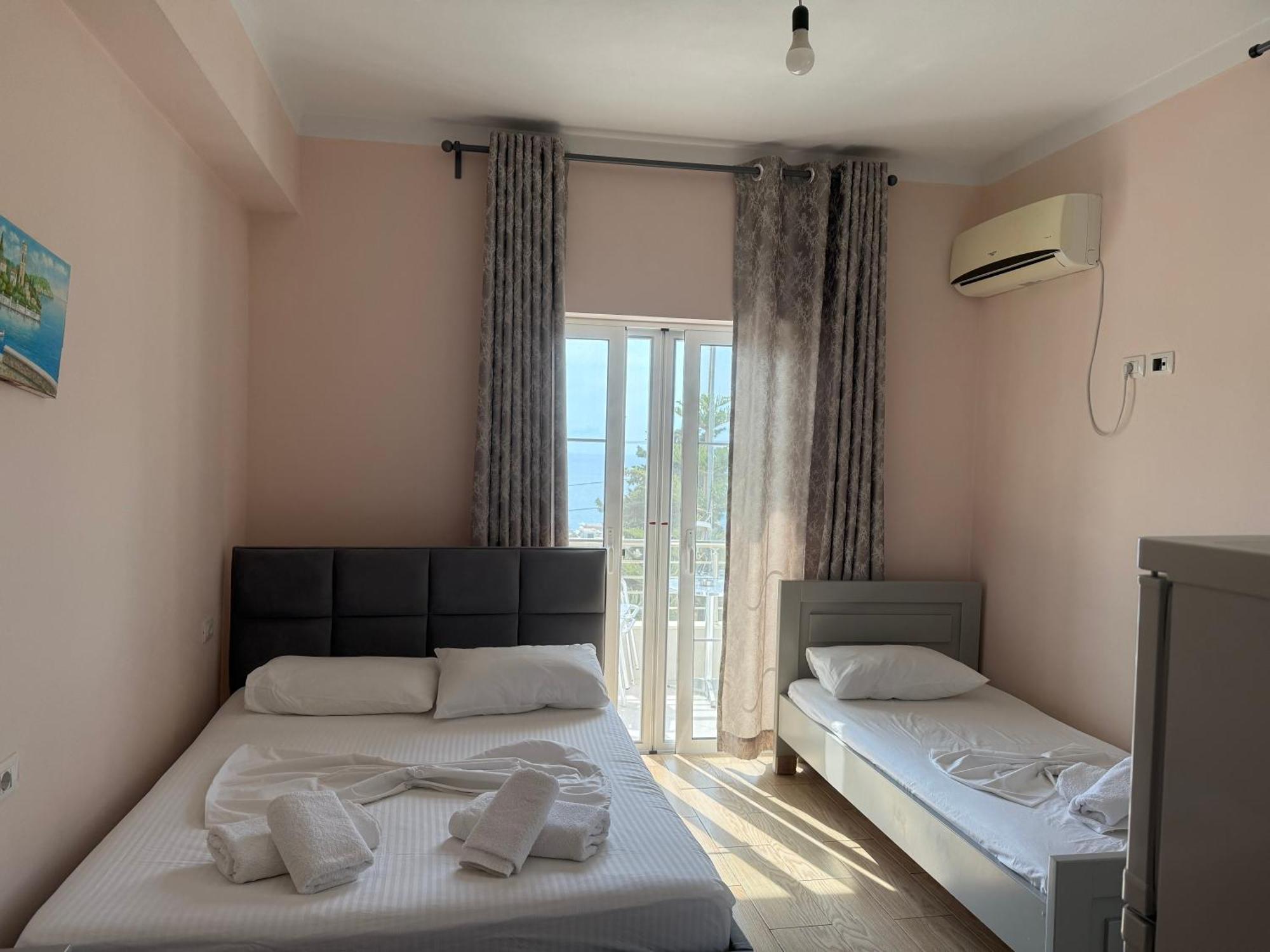 Villa Almar Sarandë Exterior foto